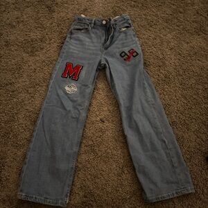 Blue jeans red design